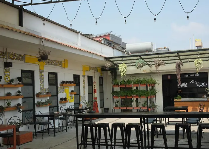 Yakety Yak Hostel